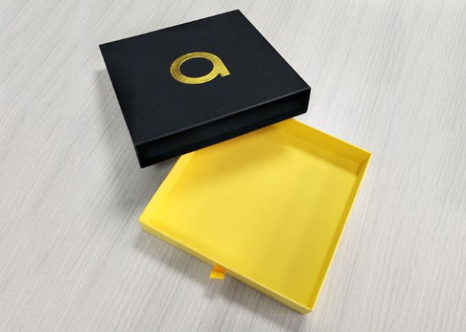 Schmuck, der Papierkasten, handgemachtes Dia-offenen Kasten-Goldstempelnlogo-Entwurf schiebt